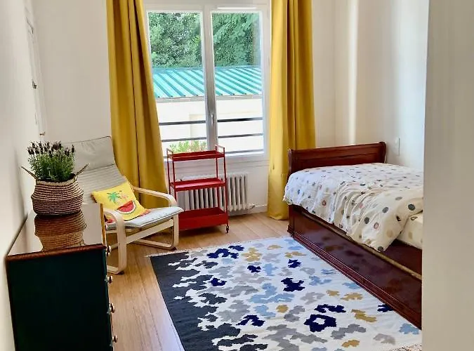 Grand 85m2 Centre De 6 Pers Lägenhet