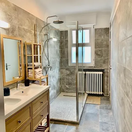 Grand 85m2 Centre De 6 Pers Apartman *